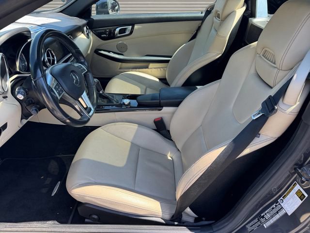 Used 2015 Mercedes-Benz SLK 250 image 10
