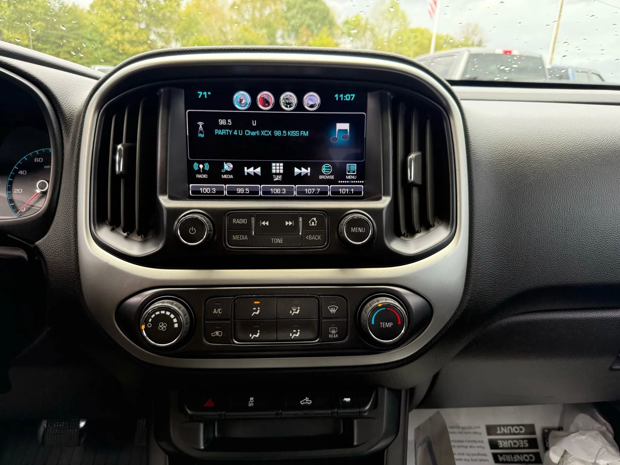 Used 2016 Chevrolet Colorado LT w/ Midnight Edition image 8