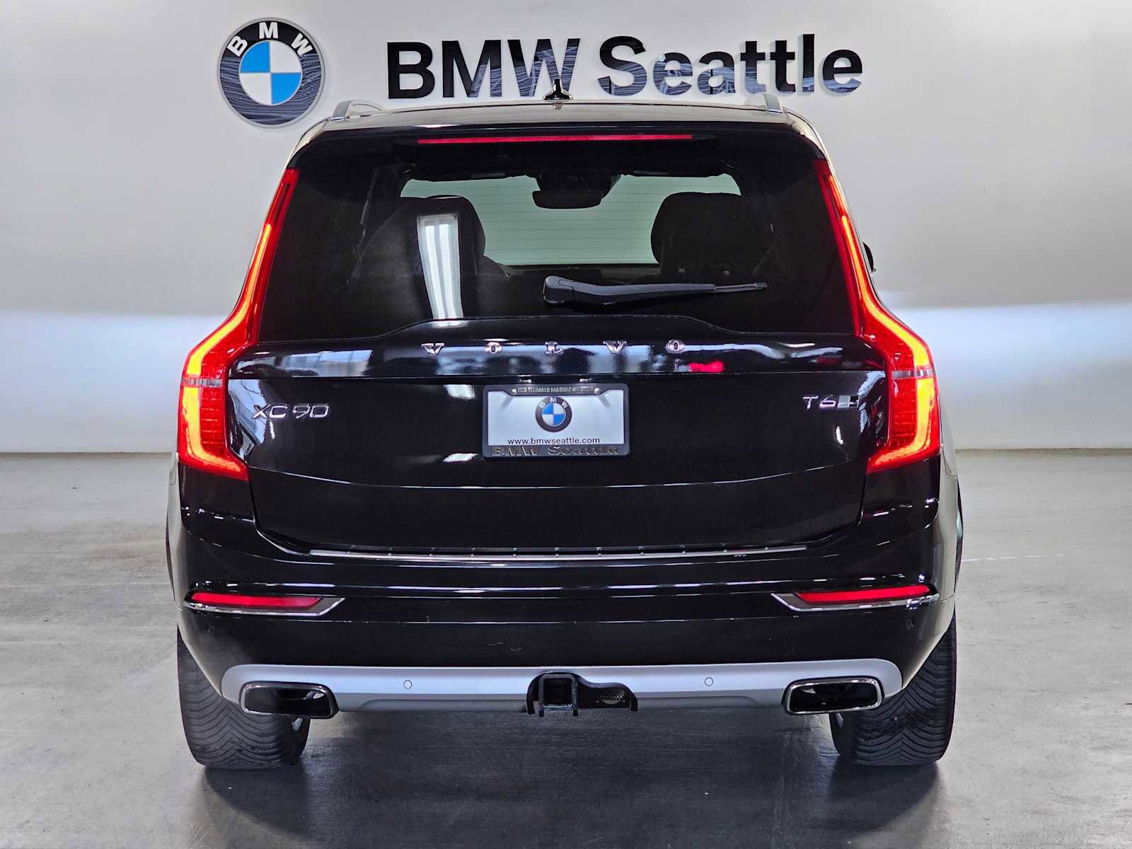 Used 2016 Volvo XC90 T6 Inscription w/ Vision Package AWD/4WD image 5