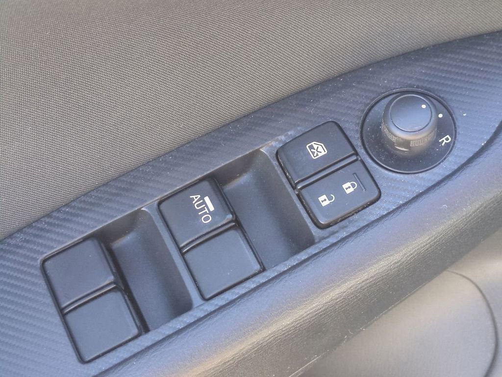 Used 2018 MAZDA CX-3 Sport AWD/4WD image 12