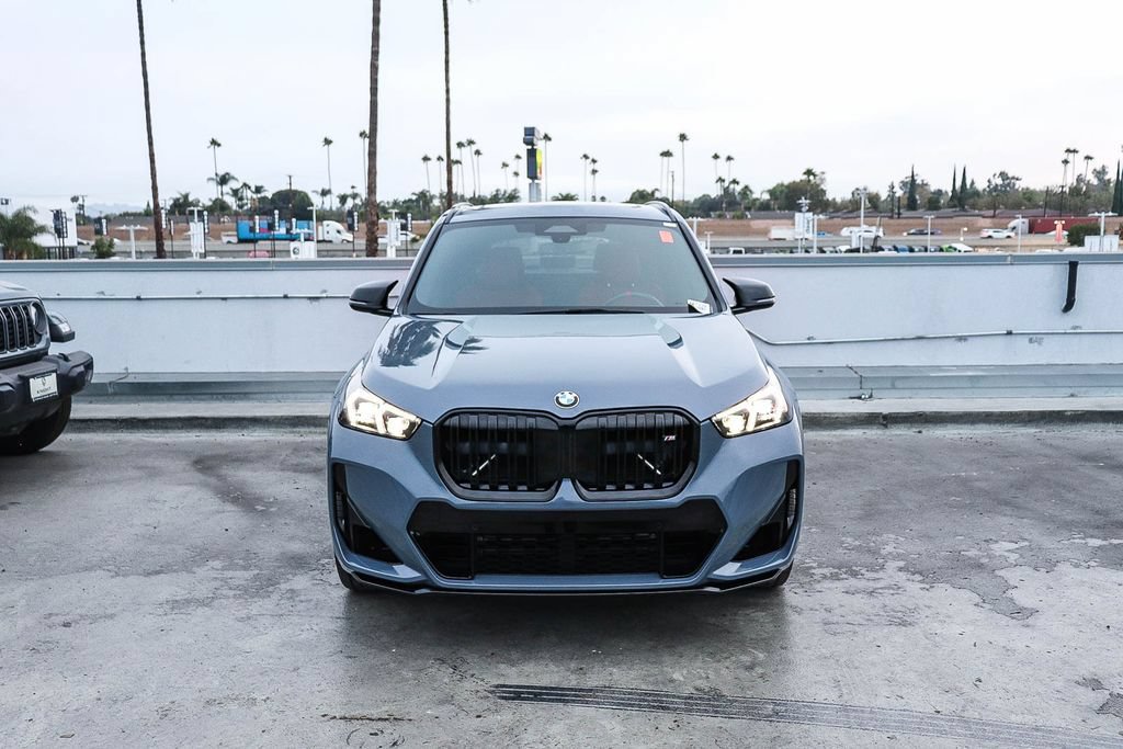Used 2024 BMW X1 M35i w/ Shadowloine Package AWD/4WD image 3