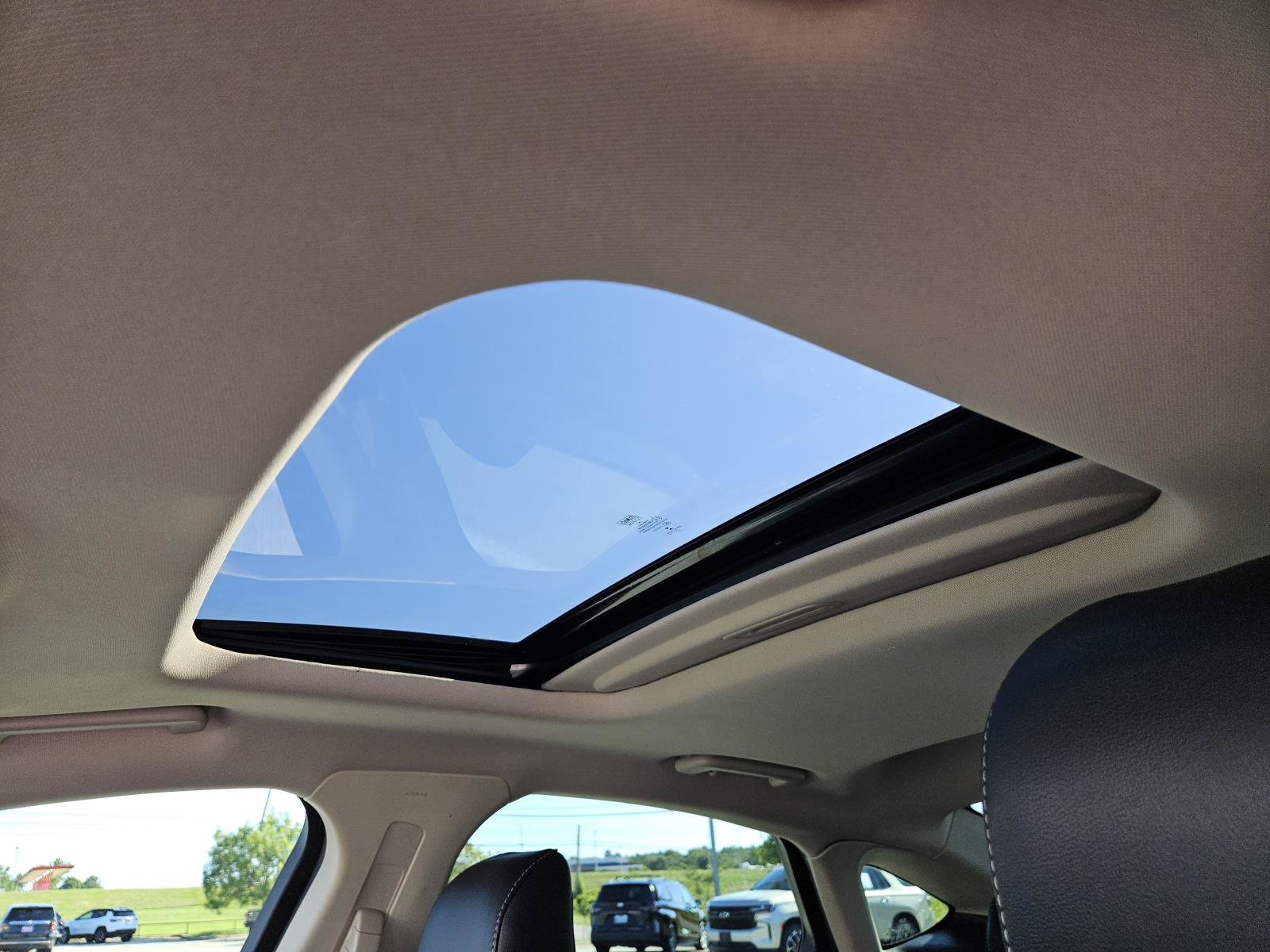 Used 2020 Ford Fusion SEL FWD image 29