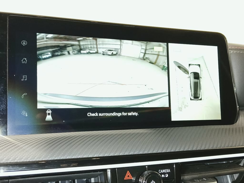 Certified 2025 Nissan Kicks SR w/ SR Premium Package AWD/4WD image 27