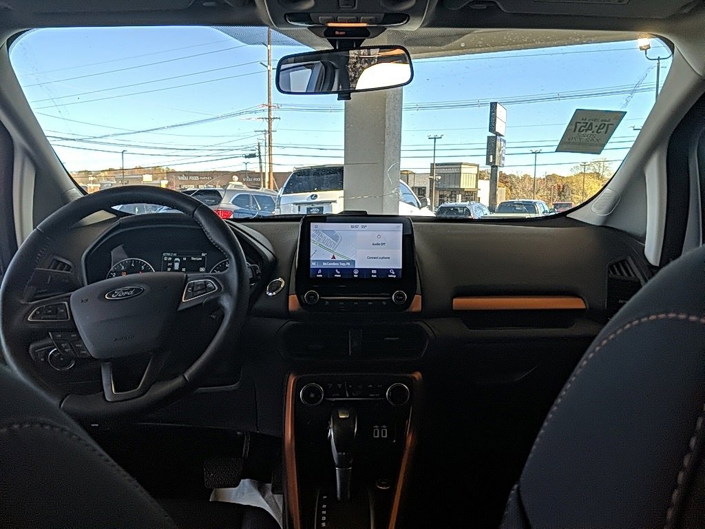 Used 2022 Ford EcoSport SE w/ SE Convenience Package image 13