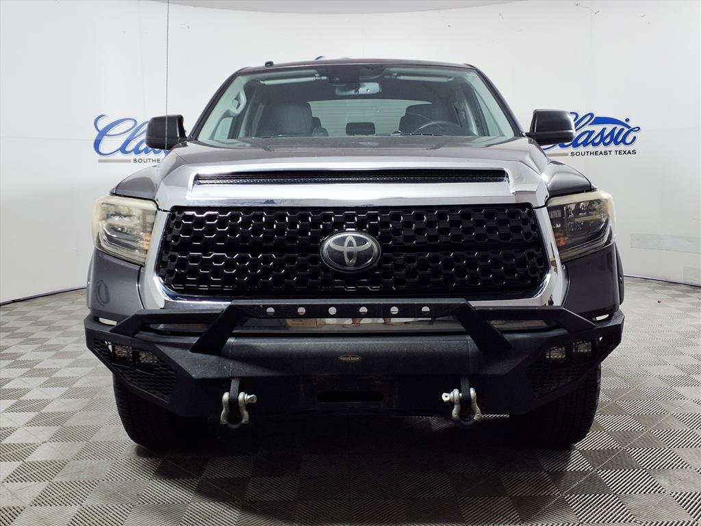 Used 2018 Toyota Tundra SR5 image 3