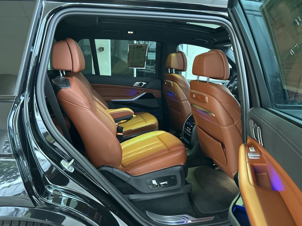Used 2023 BMW X7 M60i w/ Executive Package image 28