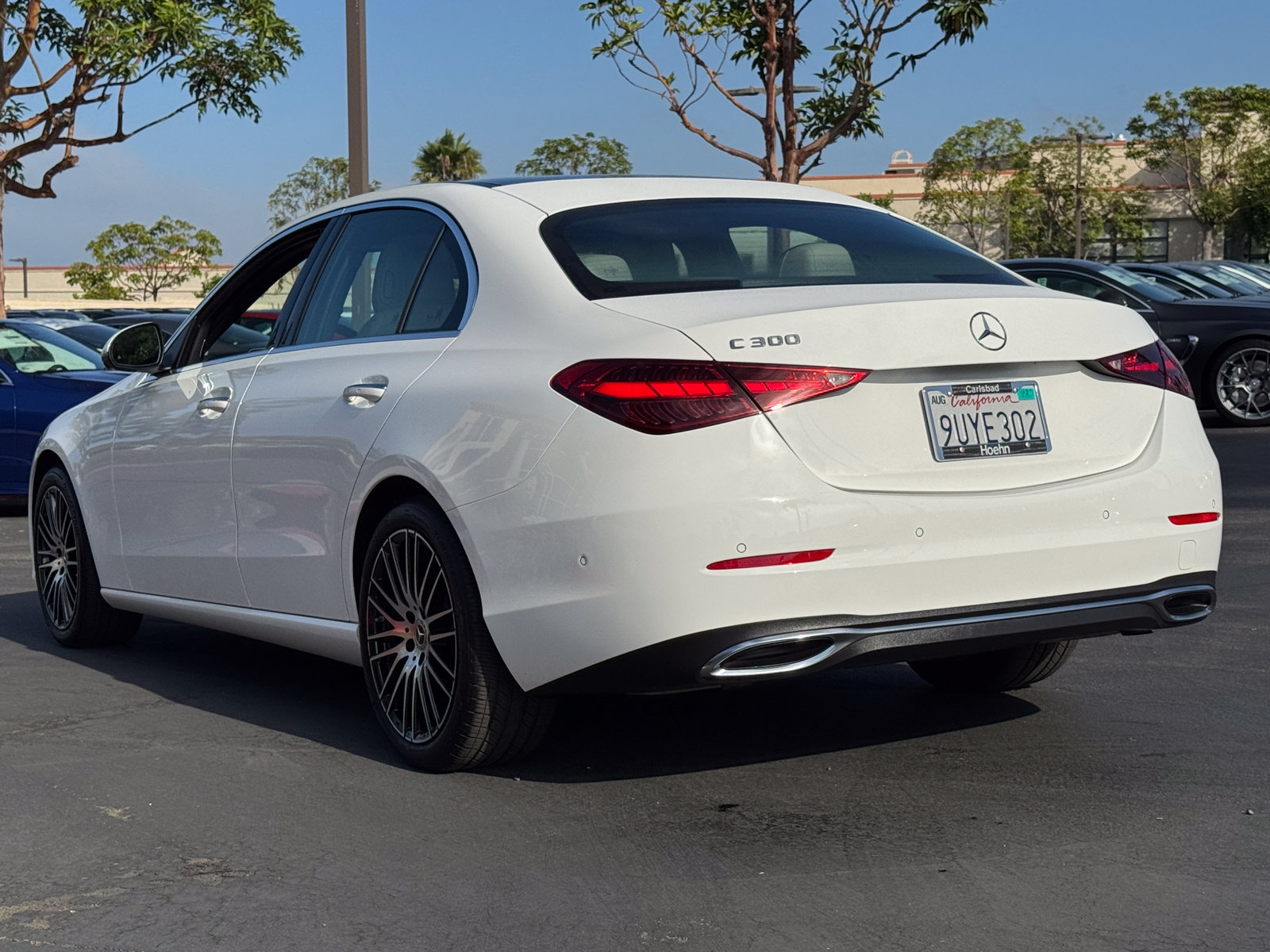 Used 2025 Mercedes-Benz C 300 Sedan image 14