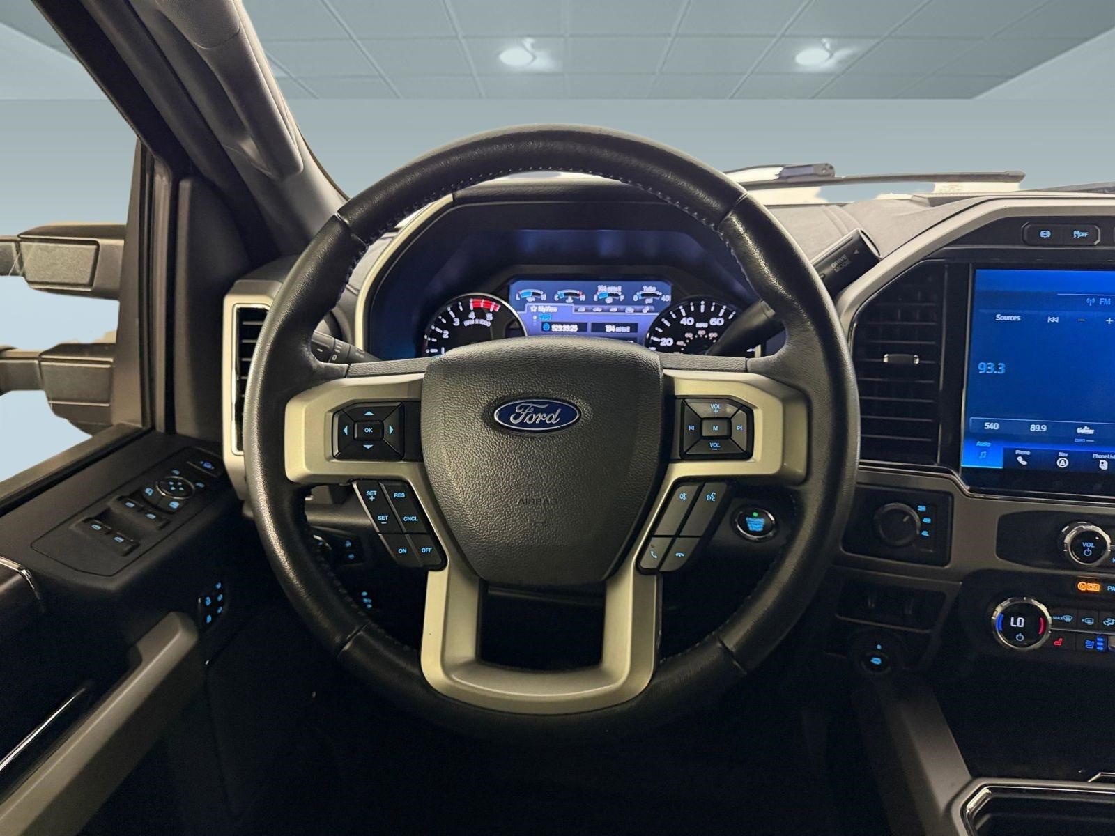 Used 2022 Ford F250 Lariat w/ Black Appearance Package image 22