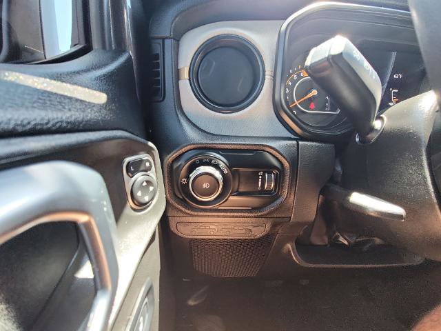 Used 2024 Jeep Wrangler Unlimited Sport AWD/4WD image 17
