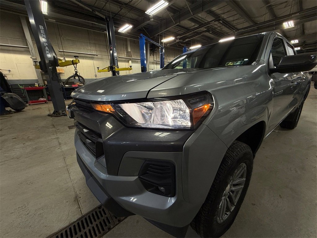 Certified 2024 Chevrolet Colorado LT w/ LT Convenience Package image 29