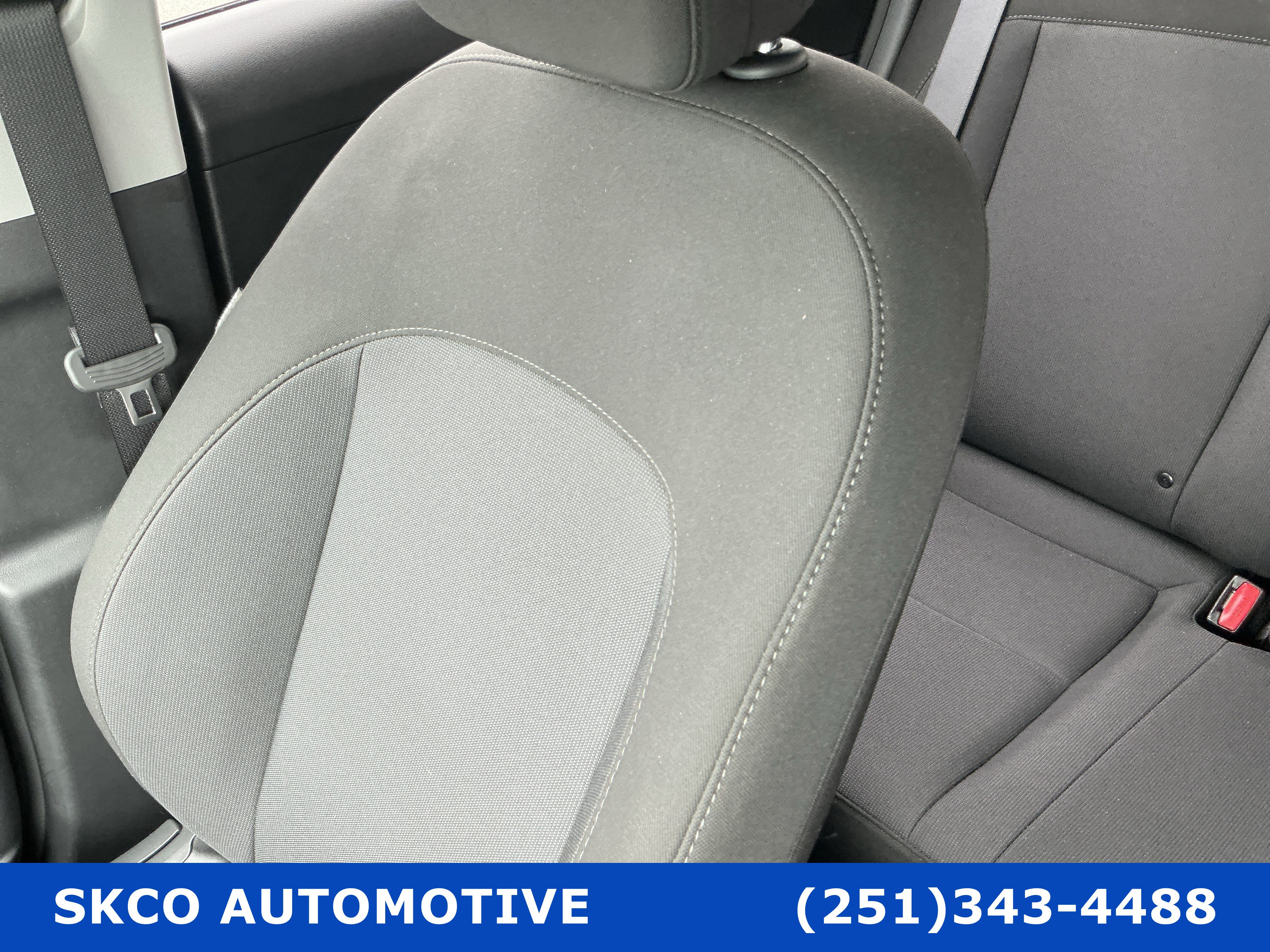 Used 2025 Hyundai Kona SEL FWD image 27