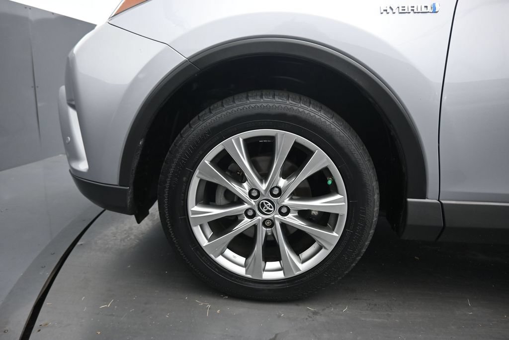 Used 2018 Toyota RAV4 Limited AWD/4WD image 53