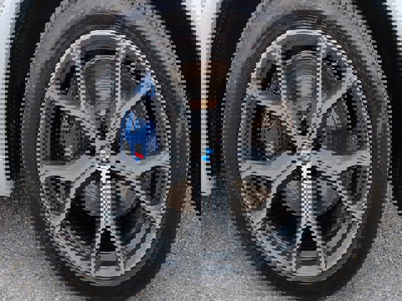 Used 2026 BMW X5 M60i image 11