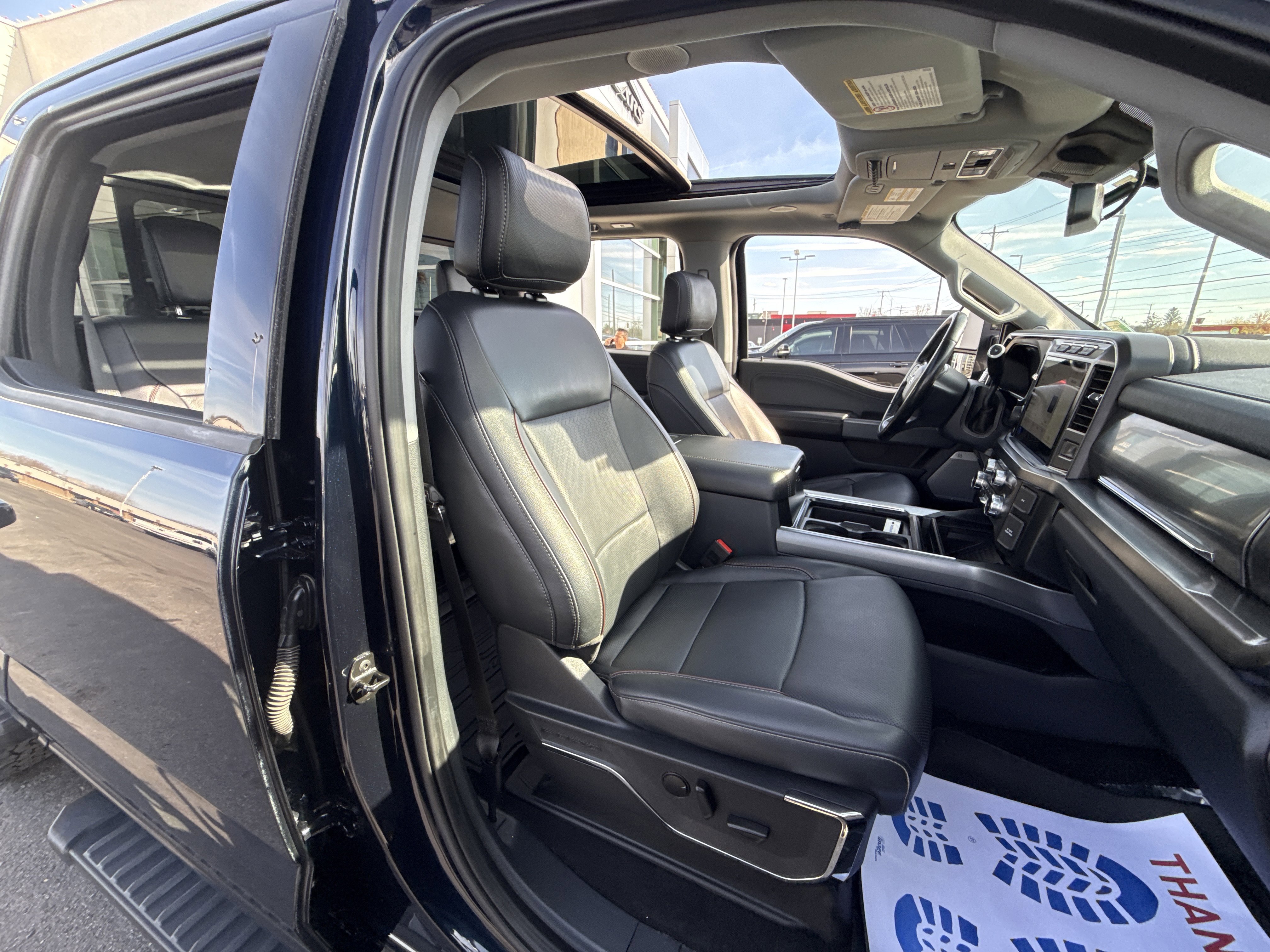 Used 2023 Ford F250 Lariat w/ Lariat Ultimate Package image 25