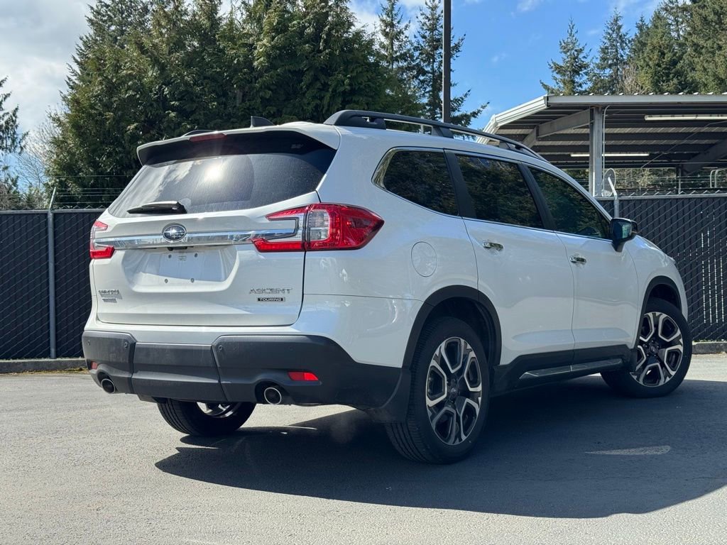 Used 2025 Subaru Ascent Touring image 4