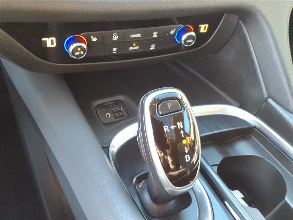 Used 2021 Buick Enclave Essence w/ Sound and Sites Package image 13