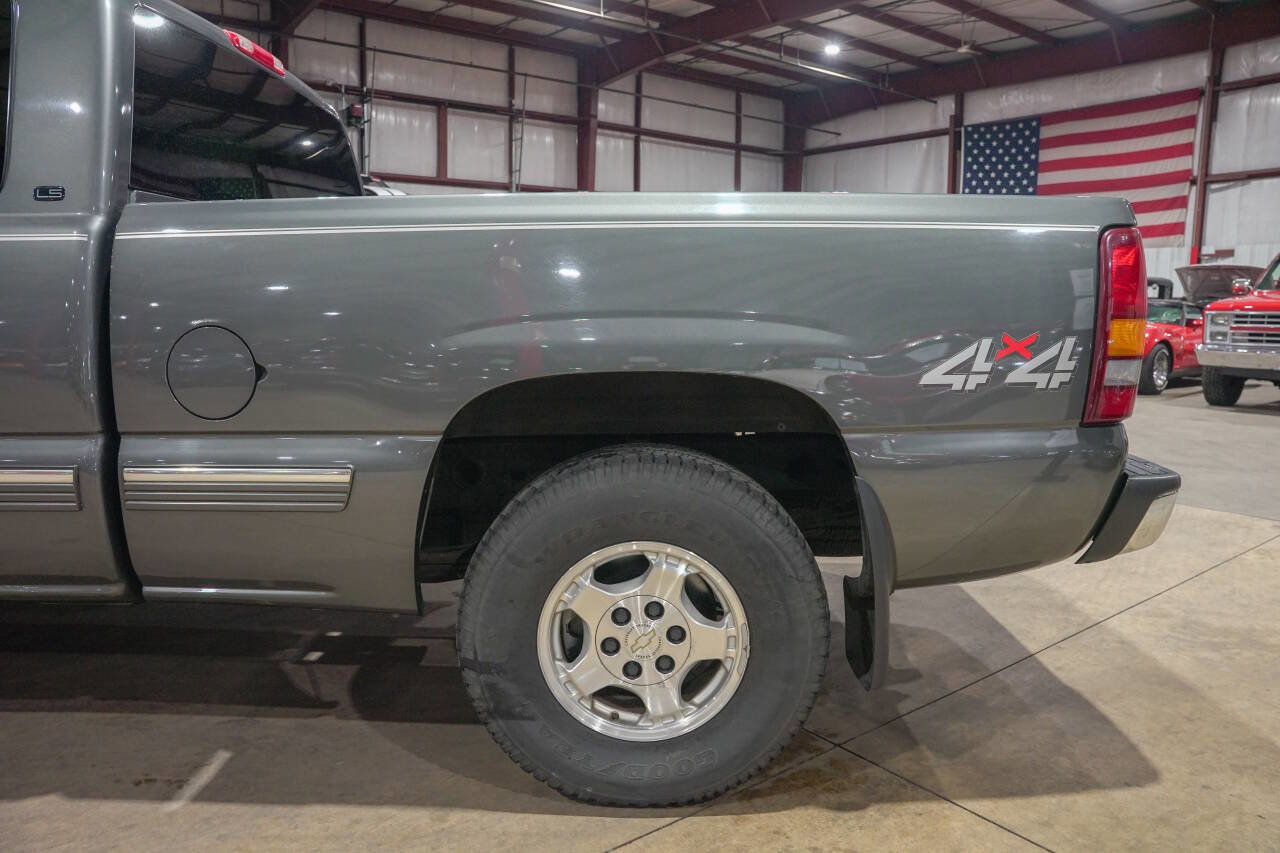 Used 1999 Chevrolet Silverado 1500 LS w/ Firm Ride Suspension Pkg AWD/4WD image 5