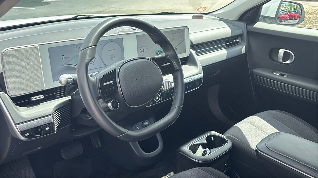 Used 2024 Hyundai Ioniq 5 SE RWD image 23