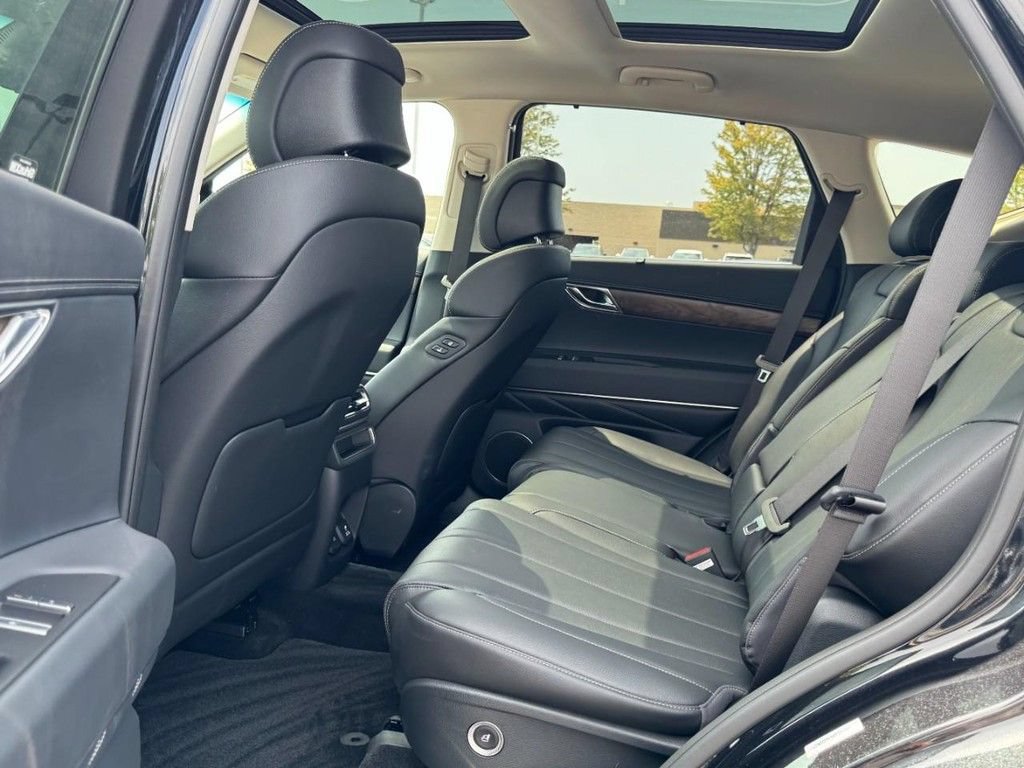 Certified 2026 Genesis GV80 2.5T Select AWD/4WD image 10