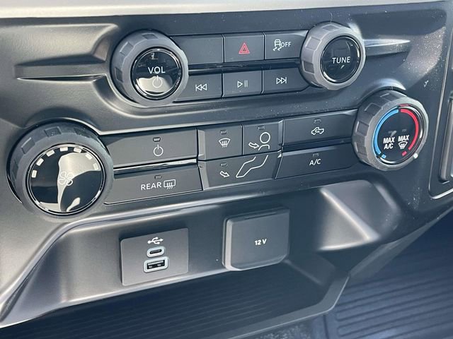 New 2026 Ford F550 4x4 Supercab Super Duty image 9