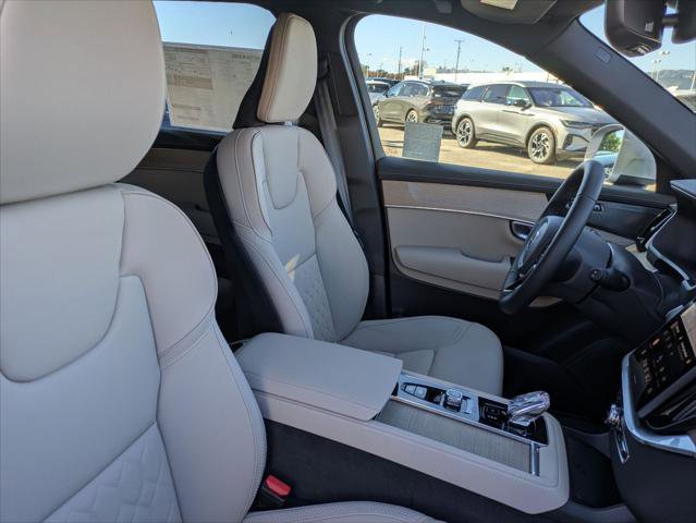 New 2026 Volvo XC90 T8 Plus w/ Protection Package Premier image 13