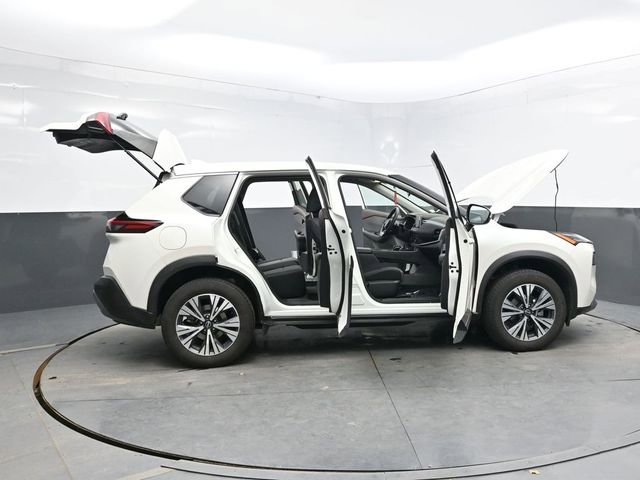 Used 2023 Nissan Rogue SV AWD/4WD image 48