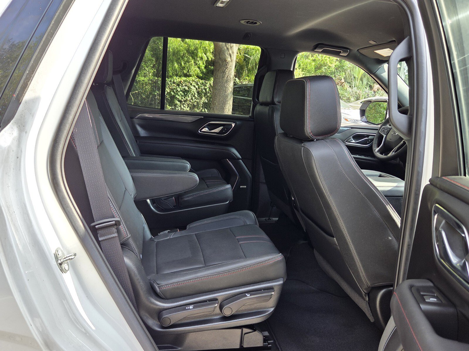 Certified 2023 Chevrolet Tahoe RST w/ Luxury Package AWD/4WD image 21