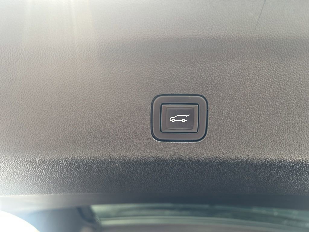 Used 2023 Chevrolet Tahoe RST w/ Luxury Package image 26