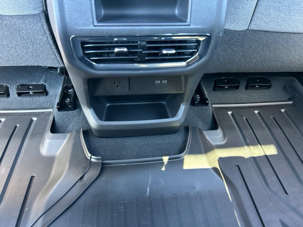 Used 2026 GMC Sierra EV Elevation AWD/4WD image 41