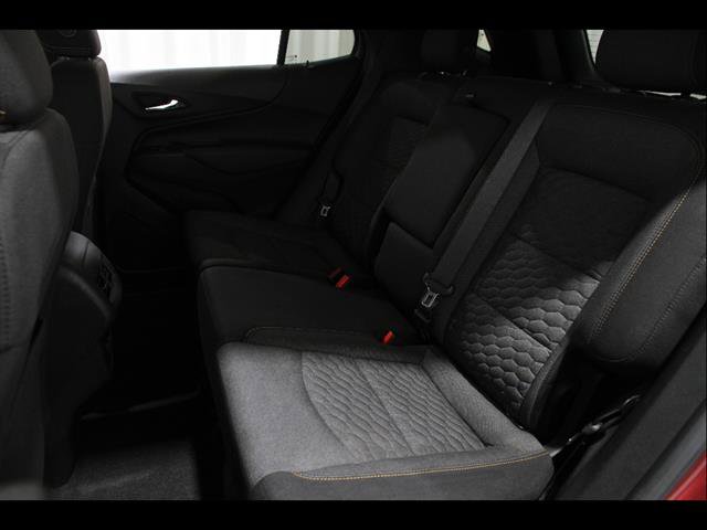 Used 2018 Chevrolet Equinox LT image 18