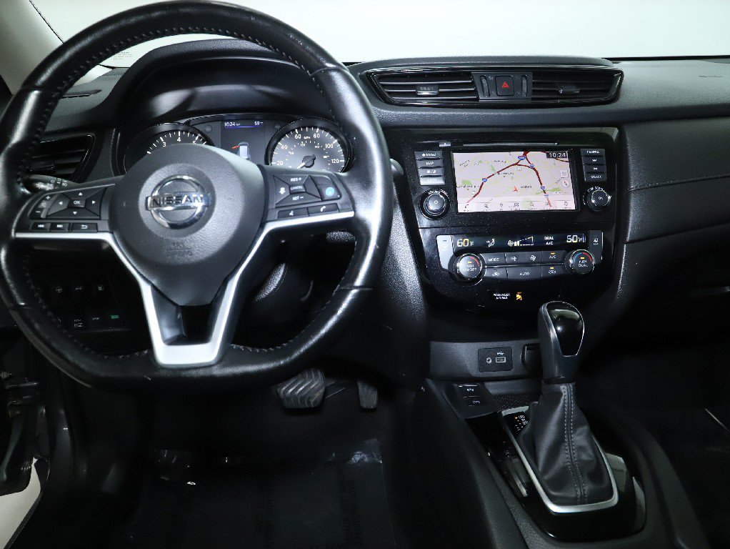 Used 2020 Nissan Rogue SV w/ Sun & Sound Touring Package AWD/4WD image 29
