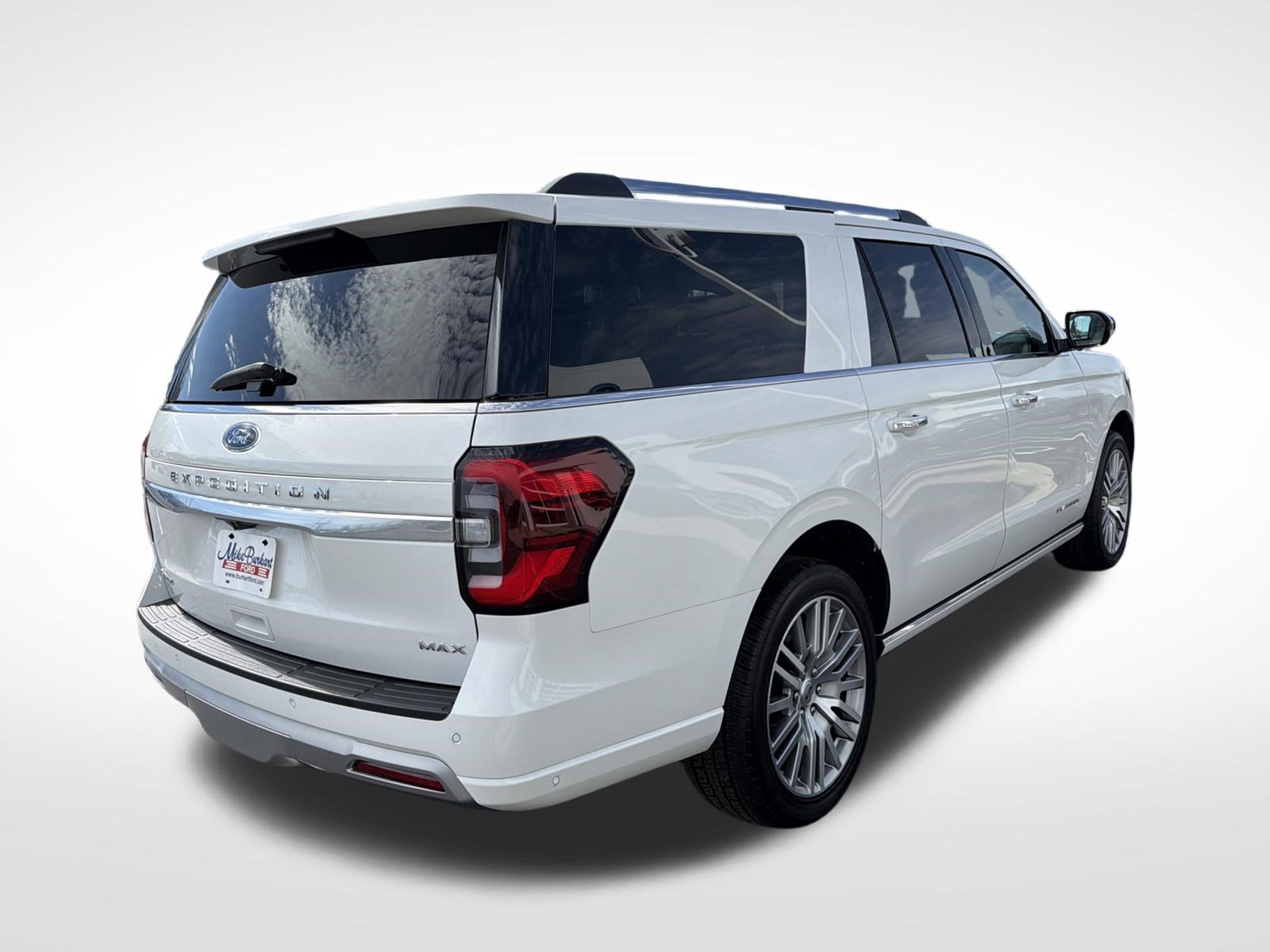 Certified 2024 Ford Expedition Max Platinum AWD/4WD image 8