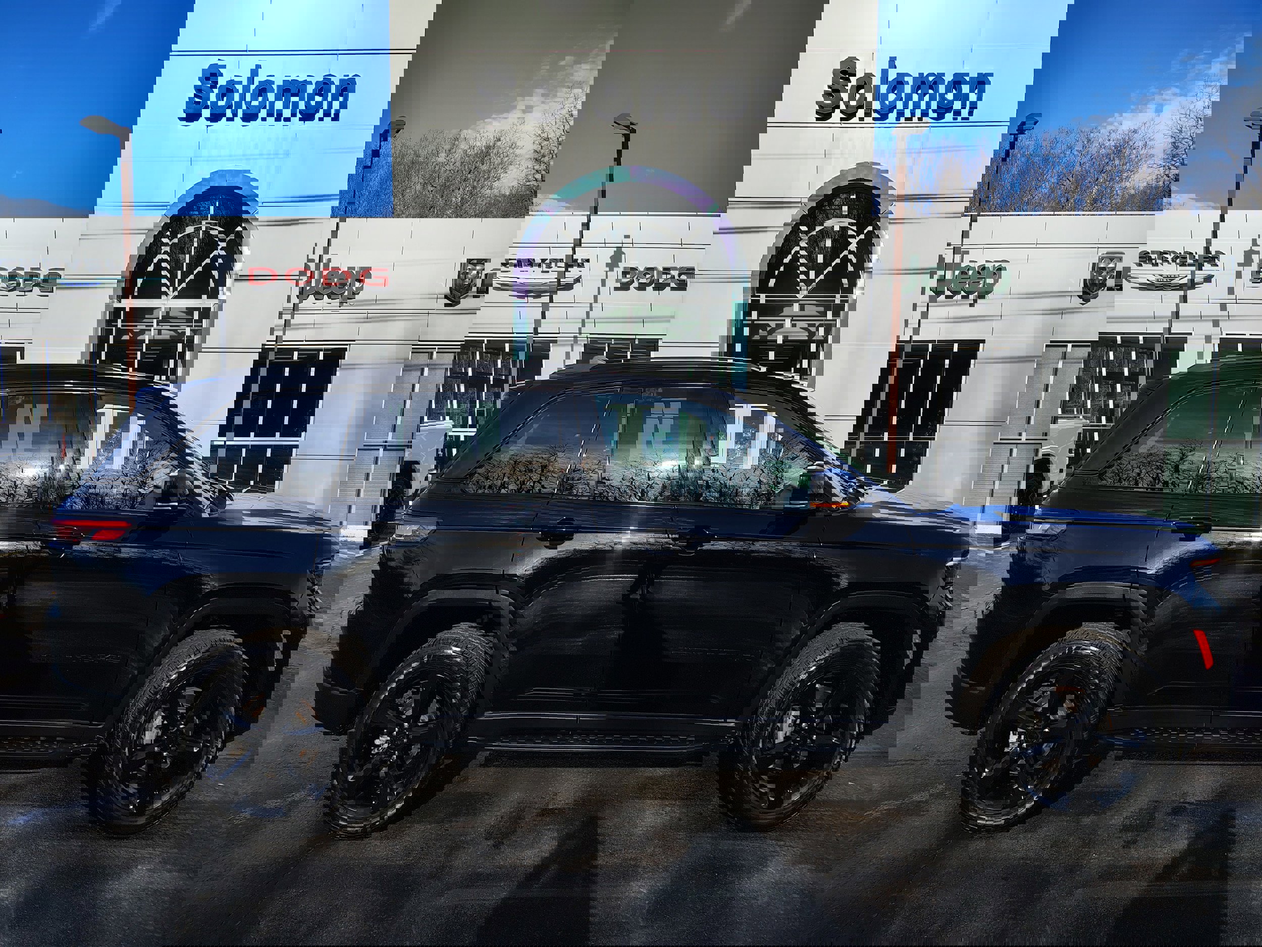 Certified 2024 Jeep Grand Cherokee Altitude