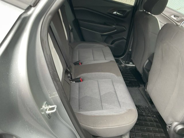 Used 2024 Chevrolet Trax RS w/ Sunroof Package image 24
