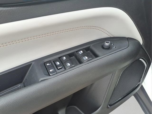 Used 2024 Jeep Compass Limited image 13