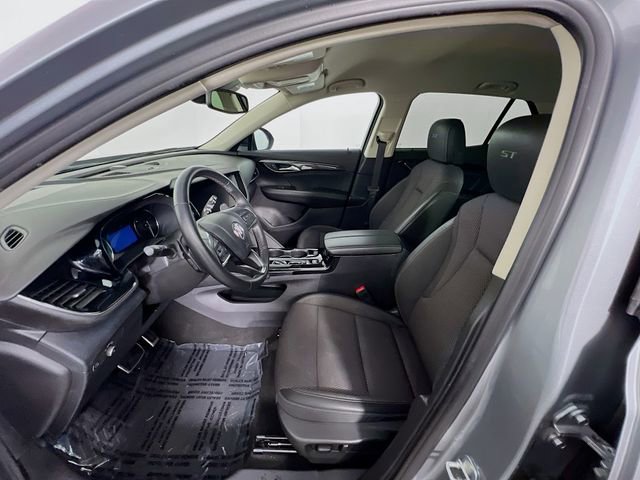 Certified 2023 Buick Envision Preferred w/ Sport Touring Package image 20