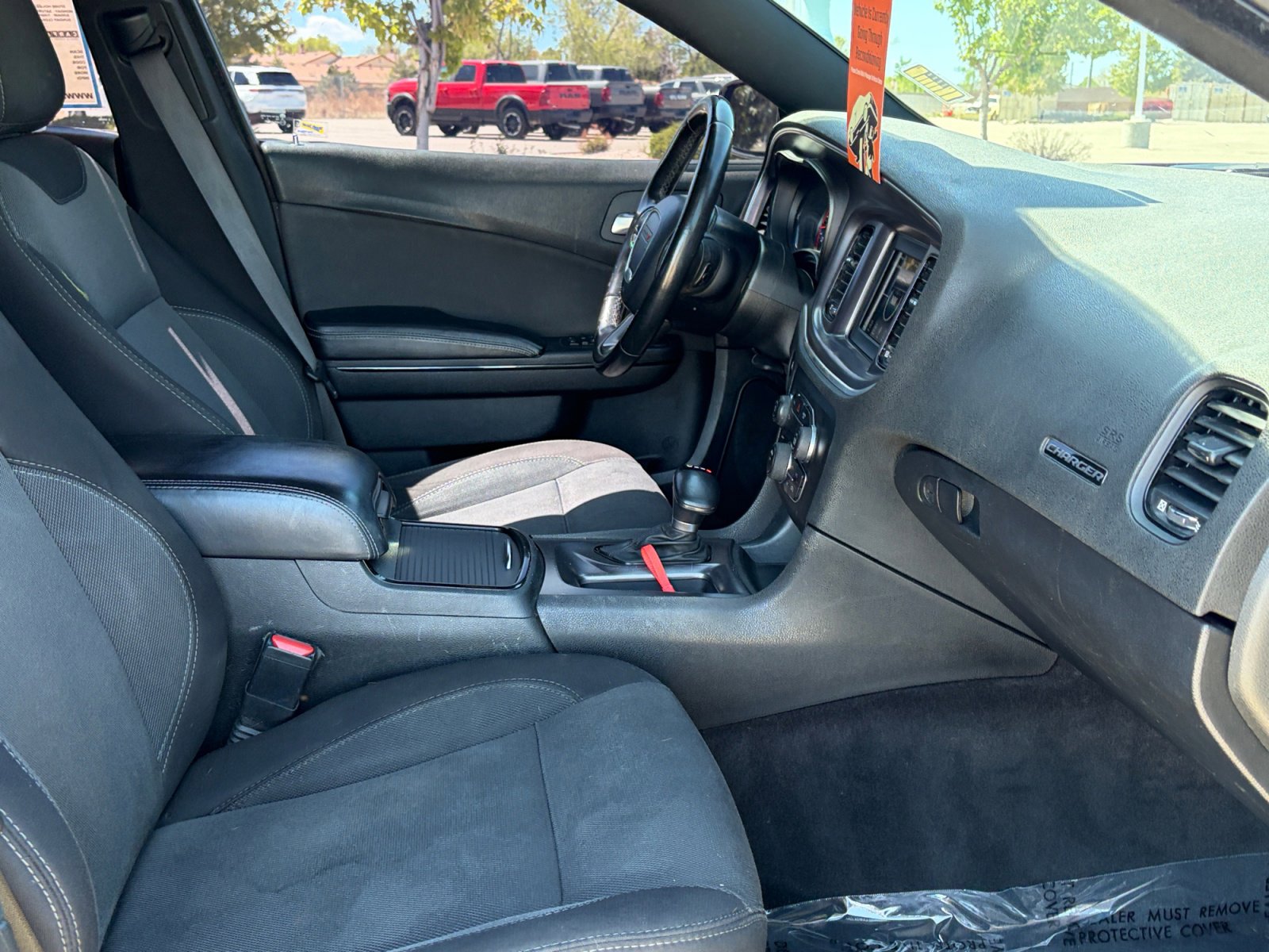 Used 2018 Dodge Charger SXT w/ Blacktop Package RWD image 32