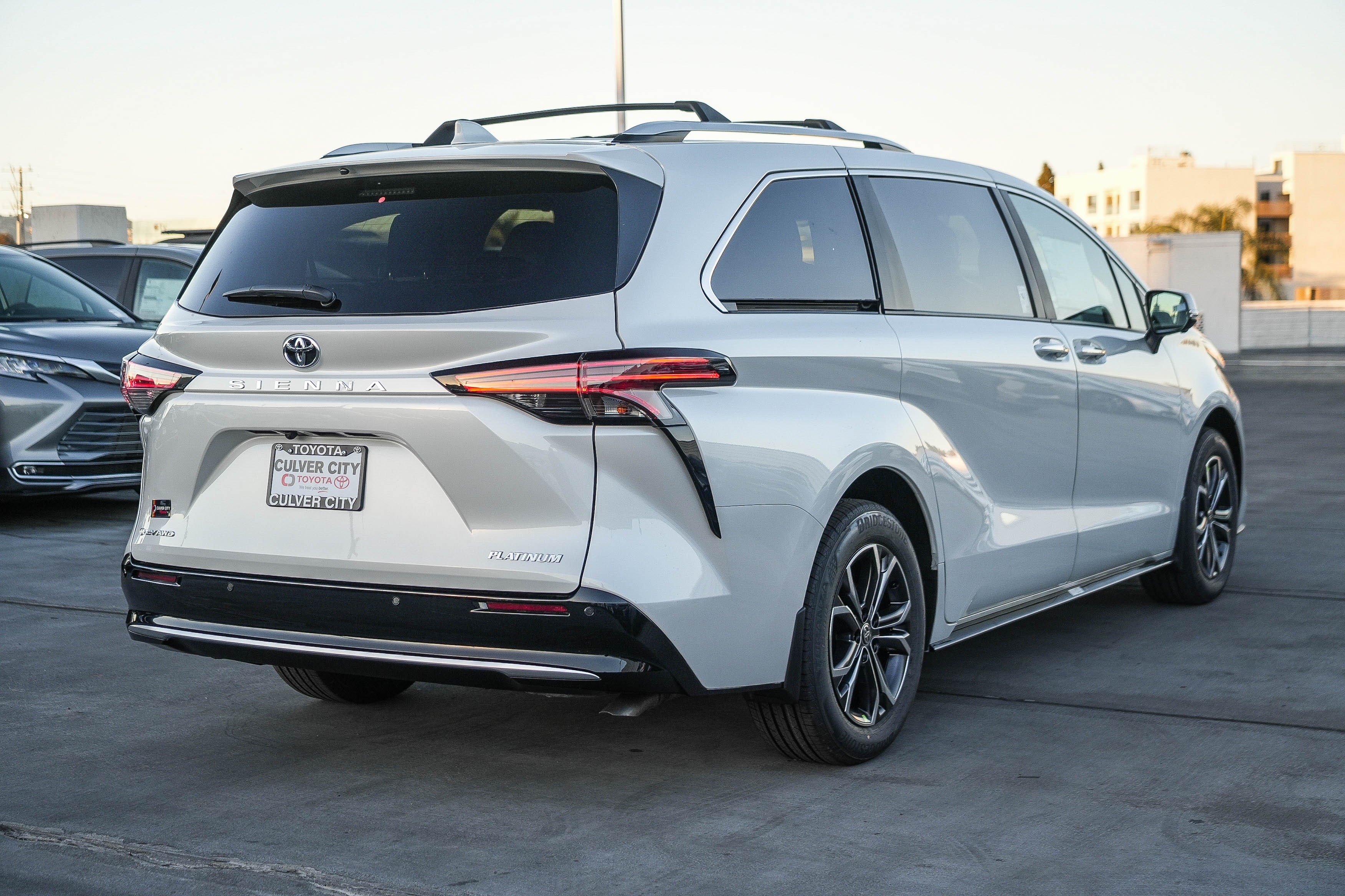 New 2026 Toyota Sienna Platinum AWD/4WD image 9