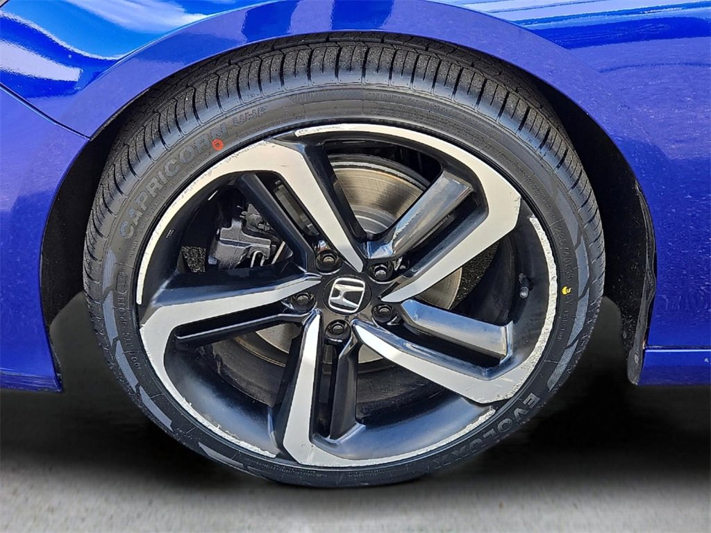Used 2018 Honda Accord Sport image 8