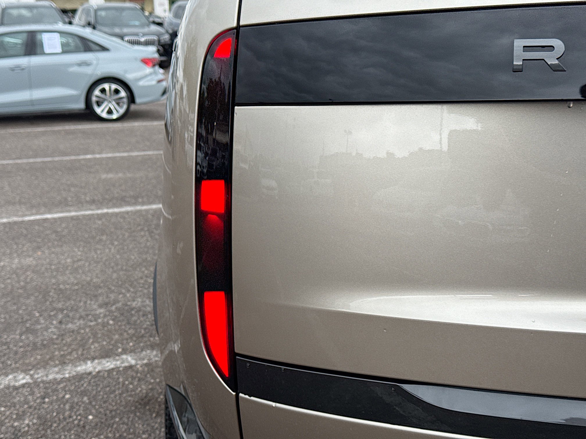 New 2026 Land Rover Range Rover Autobiography image 10