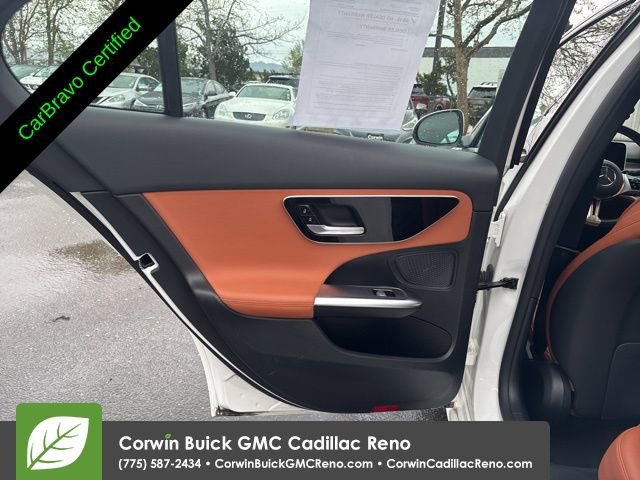 Used 2025 Mercedes-Benz C 300 4MATIC Sedan image 26