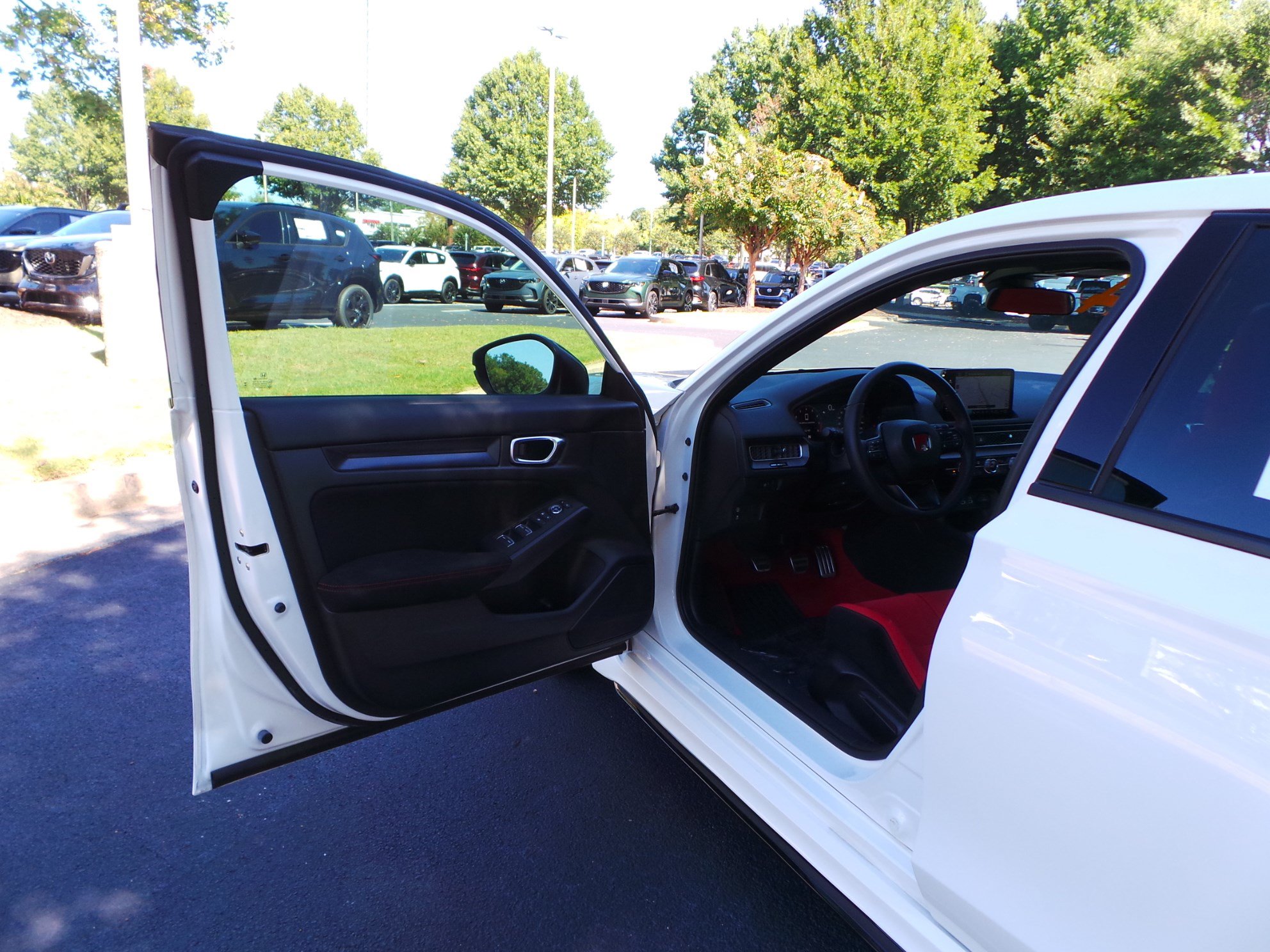 Used 2024 Honda Civic Type R image 27
