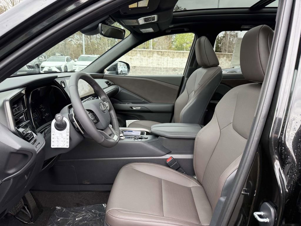 Used 2026 Lexus TX 350 AWD w/ Technology Package image 14