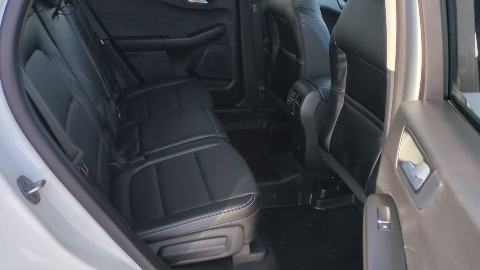 Used 2022 Ford Escape SEL image 21