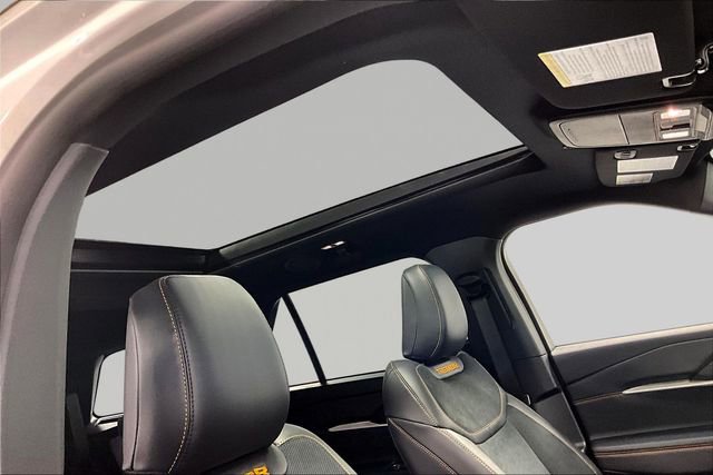 New 2026 Ford Explorer Tremor image 3