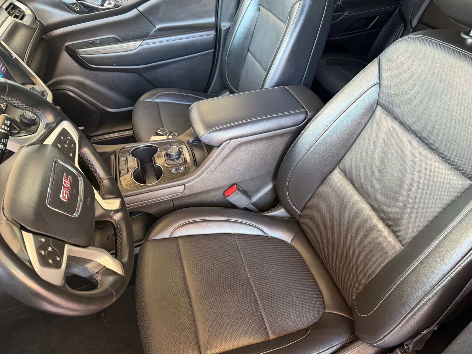 Used 2023 GMC Acadia SLT FWD image 39