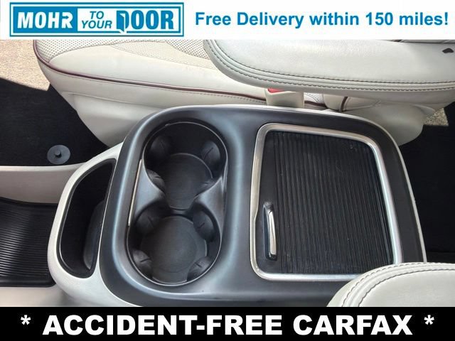 Used 2019 Chrysler Pacifica Limited FWD image 26