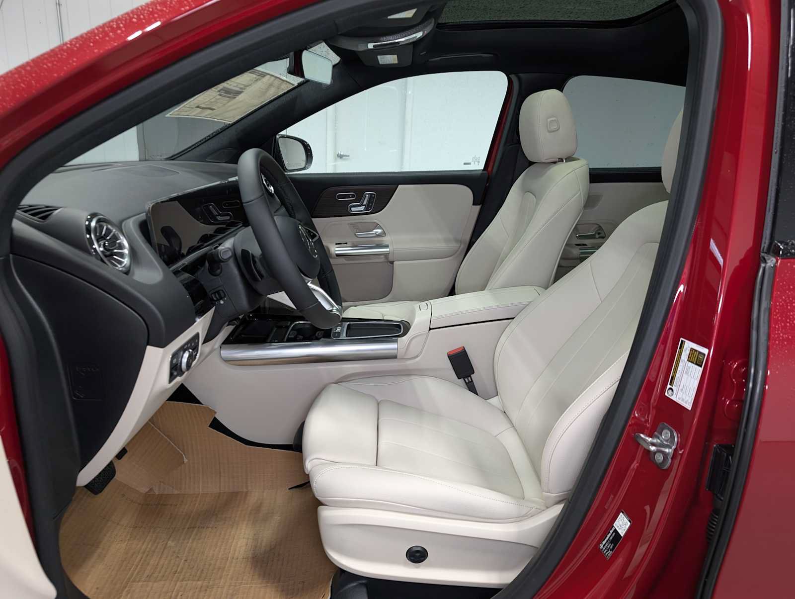 New 2026 Mercedes-Benz GLA 250 4MATIC image 4