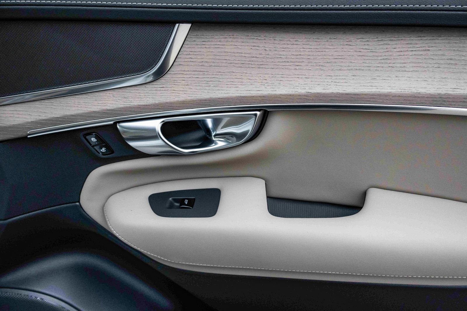 New 2026 Volvo XC90 B5 Core image 19