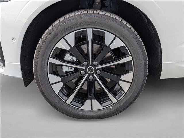 New 2026 Volvo XC60 B5 Plus w/ Protection Package Premier image 11